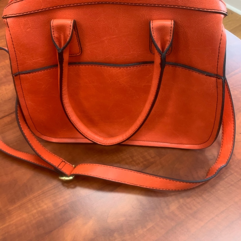 London Fog Orange leather handbag - Picture 2 of 15